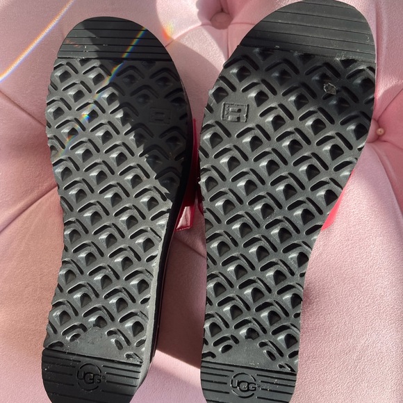 ❤️🌹UGG platform slides sandals❤️❤️ - Picture 4 of 4